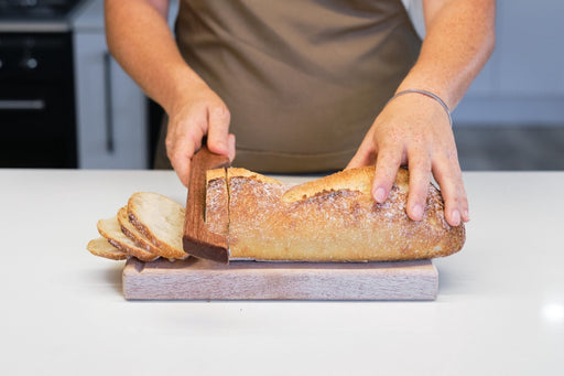 Little Bread Winner - Bread Board & Saw Set - Kitchen Antics
