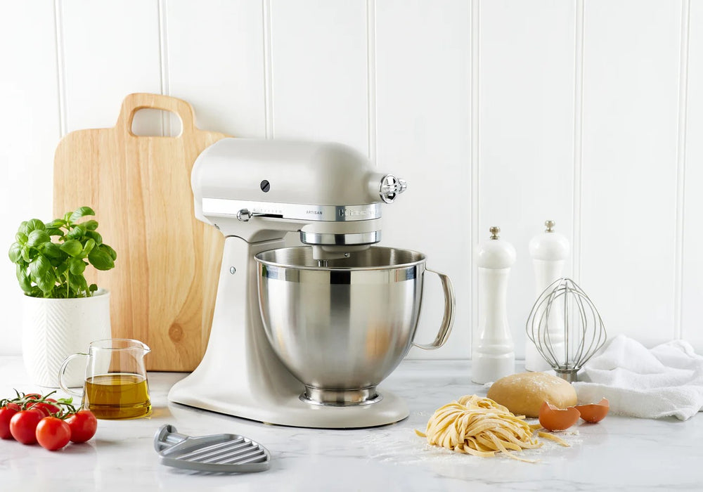 KitchenAid KSM195 Stand Mixer - Milkshake