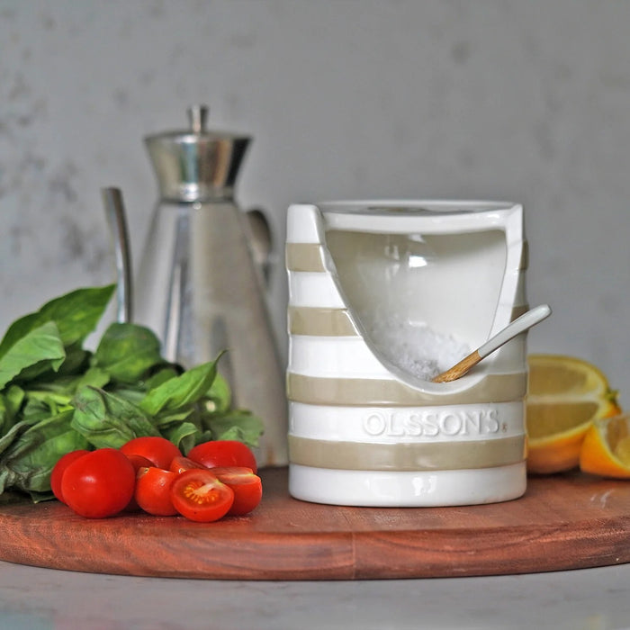 Olssons Salt Pinch Pot with Spoon