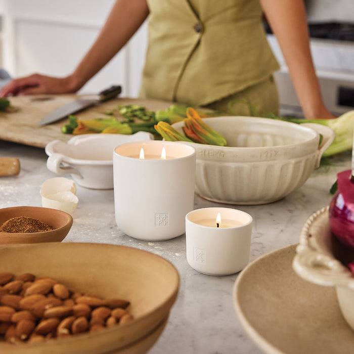 Circa Candle 70g - Cotton Flower & Freesia