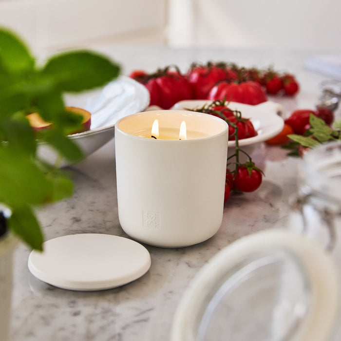 CIRCA Candle 300g - Lychee & Rose