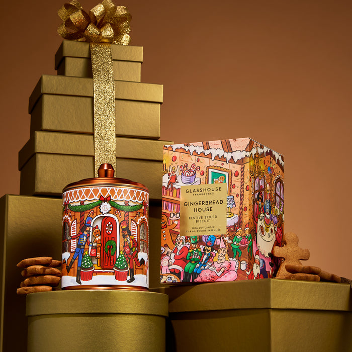 Glasshouse Candle 380g - Gingerbread House 2026