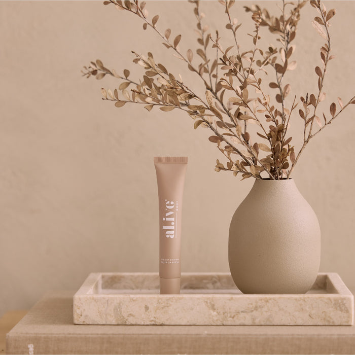 al.ive Tinted Lip Butter 15ml - Apricot Shimmer