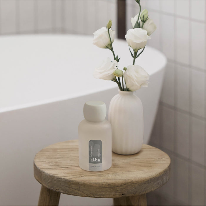 al.ive Ivory Bloom Room Spray 100ml